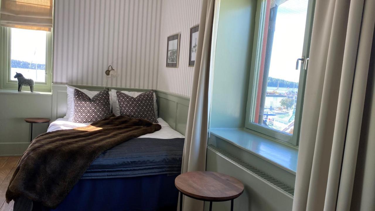 Waxholms Hotell Vaxholm Extérieur photo