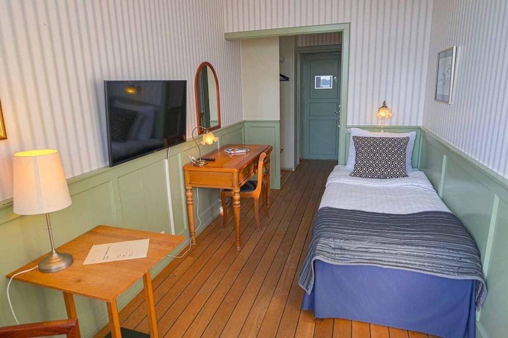 Waxholms Hotell Vaxholm Extérieur photo