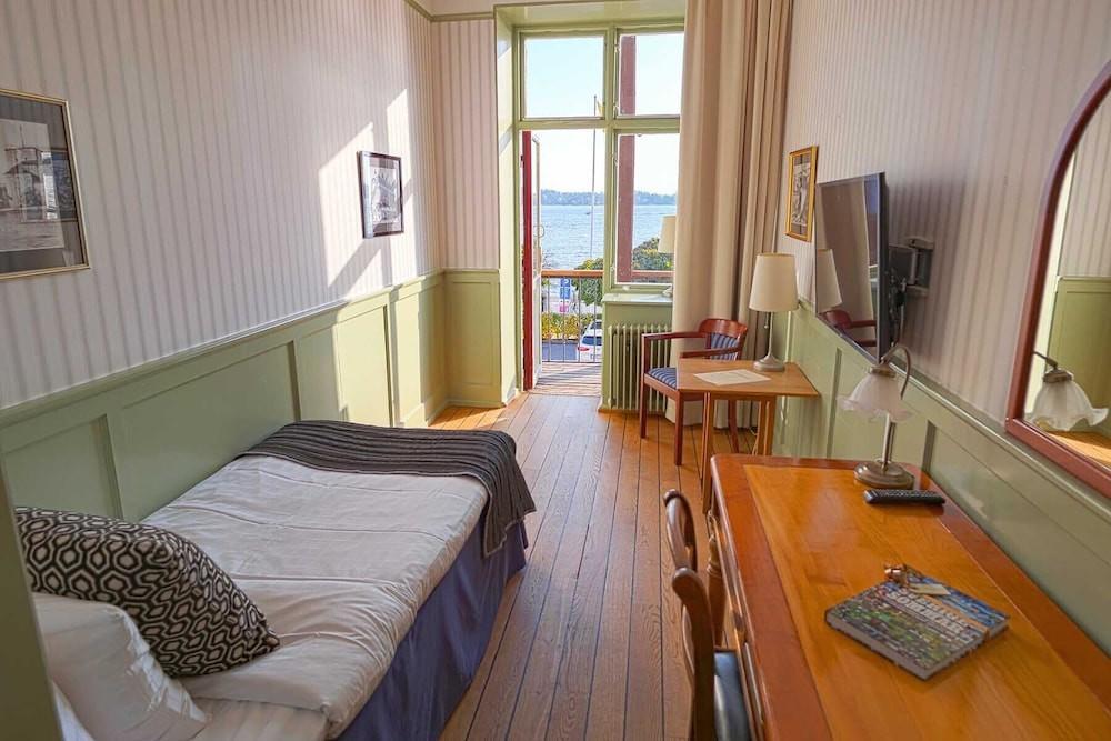 Waxholms Hotell Vaxholm Extérieur photo