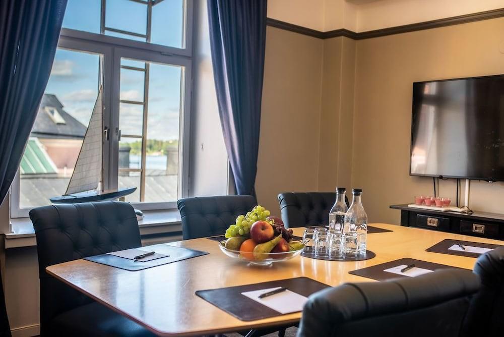 Waxholms Hotell Vaxholm Extérieur photo