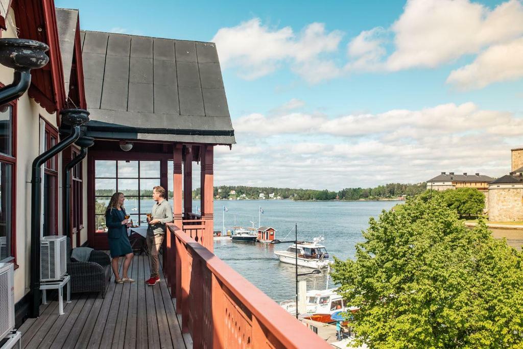 Waxholms Hotell Vaxholm Extérieur photo